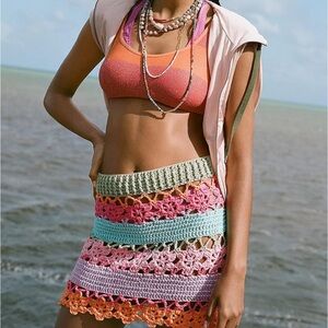 NWT TACH Yenia Skirt